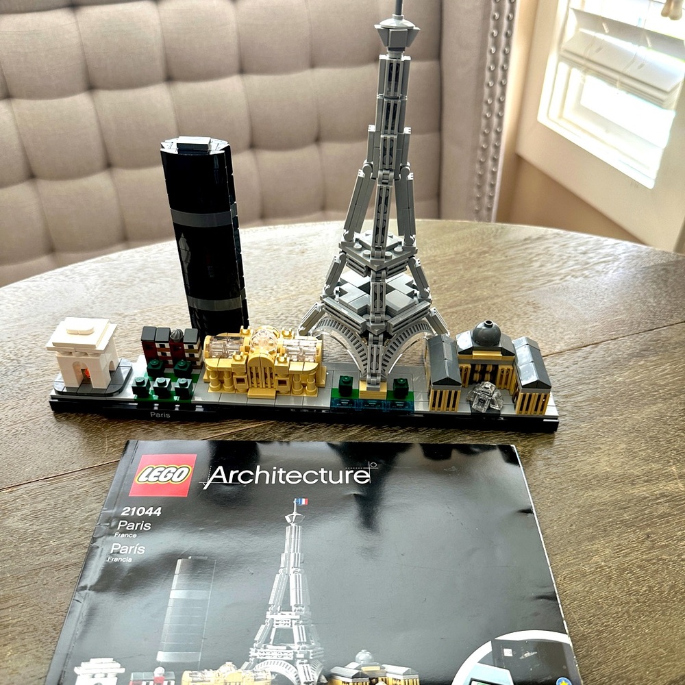 Lego Architecture Paris skyline